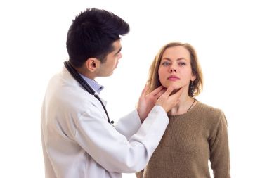 İncelenirken onun hasta doktor