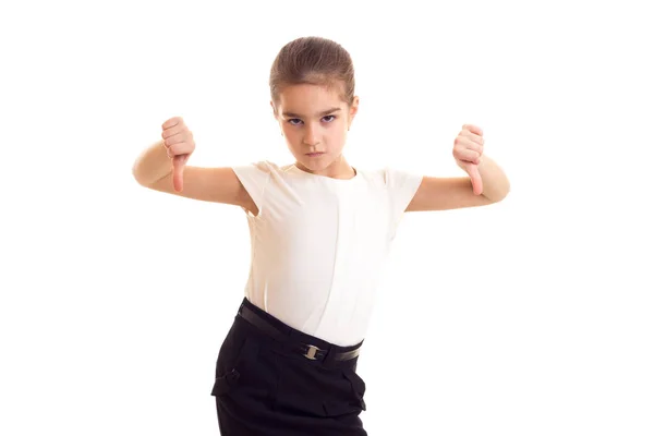 Klein meisje in wit T-shirt en zwarte rok — Stockfoto