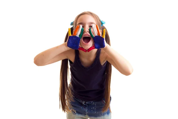 Menina com as mãos coloridas — Fotografia de Stock