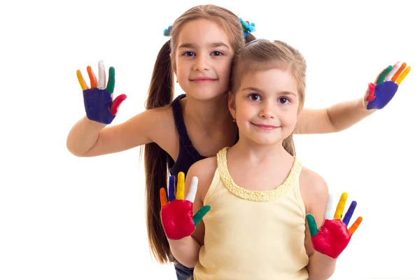 Renkli elleri küçük kızlar — Stok fotoğraf