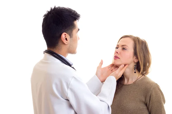 Doctor examing his patient — Stock Photo, Image