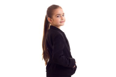 Siyah ceket, küçük kız