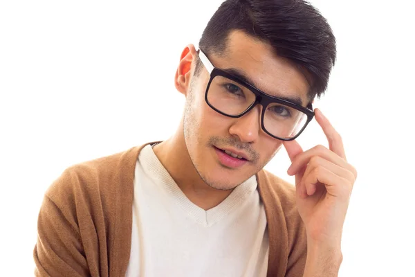 Молодий чоловік в окулярах — стокове фото