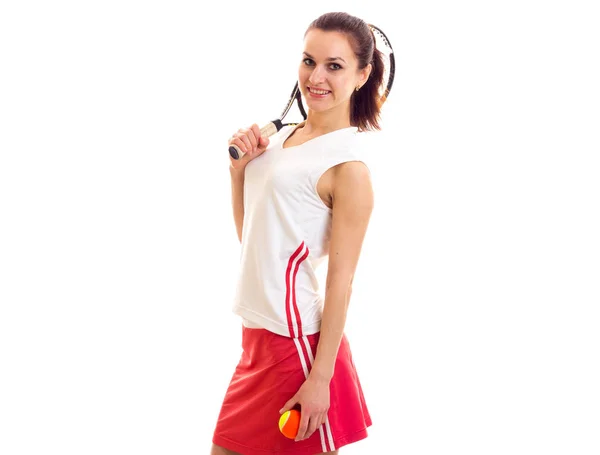 Mujer con raqueta de tenis y pelota — Foto de Stock