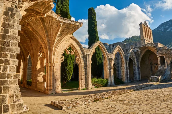 Bellapais Abbey in Kyrenia, Northern Cyprus — Stock Photo, Image