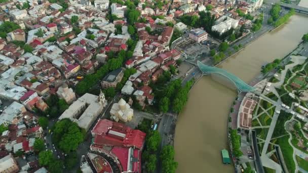 Luchtfoto van Tbilisi, Georgië. Schot in 4k — Stockvideo