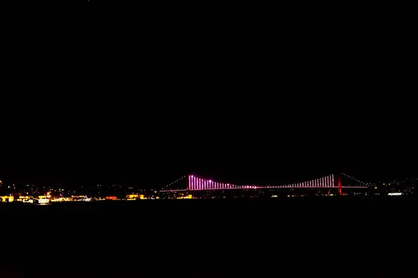 Famous Bosphorus bridge — Stock Photo, Image