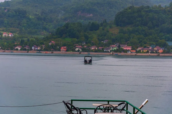 Озеро в Ябланице — стоковое фото