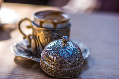 Türk kahvesi için Gümüş bardak