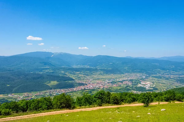보스니아헤르체고비나 의산에서 바라본 고르지 체코슬로바키아 — 스톡 사진