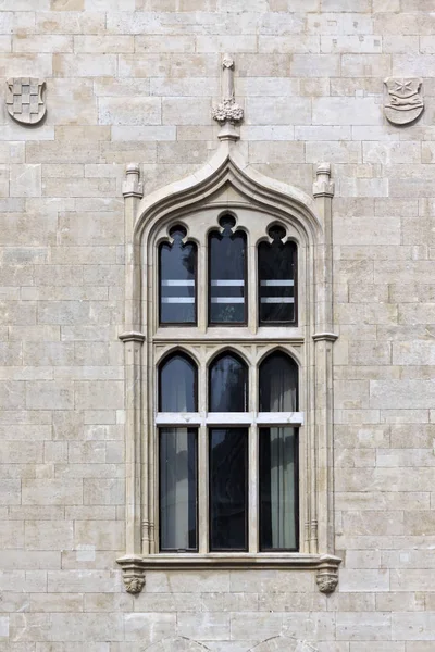 Igreja janela gótica — Fotografia de Stock