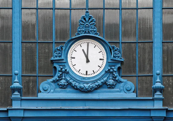 Relógio da estação ferroviária — Fotografia de Stock