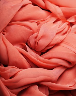 Akan kırmızı kumaş