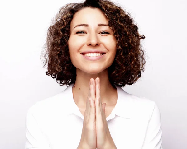 Lifestyle and people concept:Young happy woman with curly hair — Stock Photo, Image