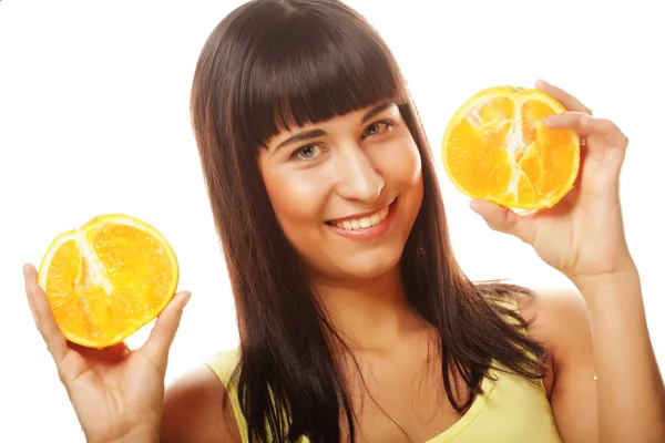 Mujer con naranjas en sus manos estudio retrato aislado en whit — Foto de Stock