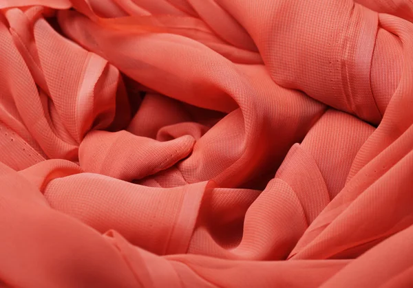 Akan kırmızı kumaş