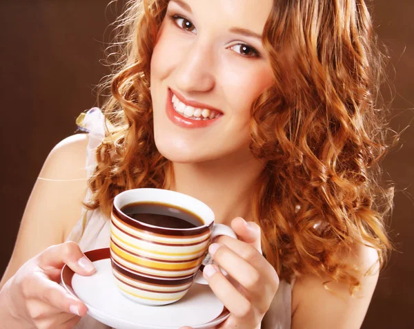 Young  woman drinking coffee — Stock Photo, Image