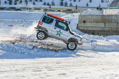 Off-Road araç içerisinde yıllık yarışmalar sırasında