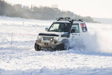 Off-Road araç içerisinde yıllık yarışmalar sırasında