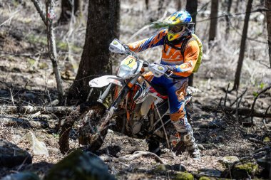Hard Enduro Rallisi Khekhtsirsky Ridge 2016