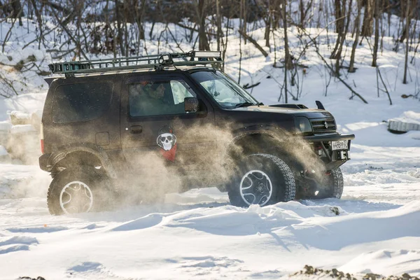 Során az éves versenyek a jeep terepjárók — Stock Fotó