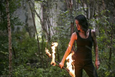 yangın yangın nefes büyük tüy alev göster