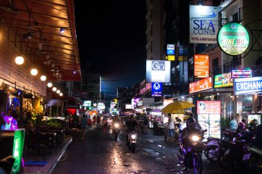 Gece Patong phuket, Tayland 2017 sokak