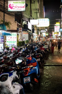 Gece Patong phuket, Tayland 2017 sokak