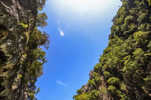 Bahía de Koh Hong Phang Nga cerca de Phuket, Mar de Andamán —  Fotos de Stock