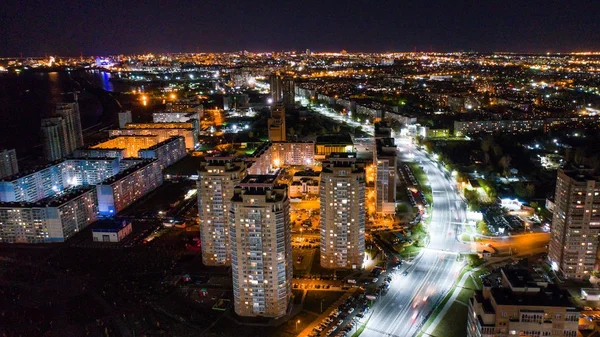 Khabarovsk vista nocturna del distrito de la ciudad Erofey arena — Foto de Stock