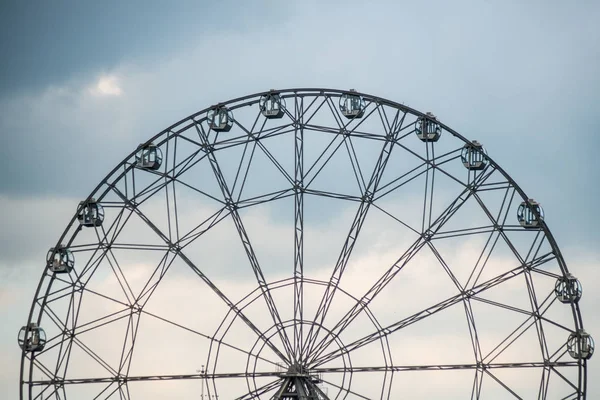 Хабаровское колесо обозрения — стоковое фото