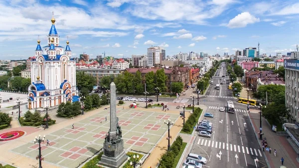 Habarovsk Komsomolskaya Meydanı. Üstten Görünüm. bir dron ile filme. Rus Uzak Doğu.