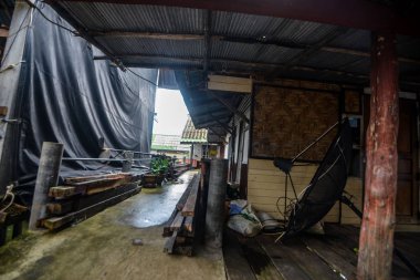 Koh Panyee yerleşkesi Tayland 'da Phang Nga Körfezi' nde inşa edildi.
