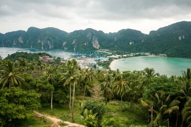 seyahat tatil - tatil tropikal ada - arka plan phi phi Island, krabi il, Tayland