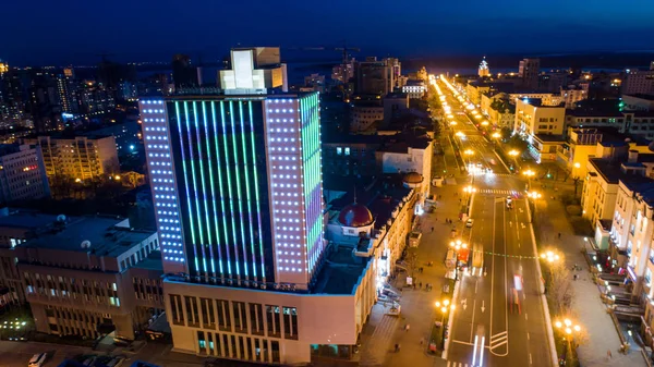 Khabarovsk. centro città. Buonanotte. la vista dall'alto. rimosso dal trono — Foto Stock