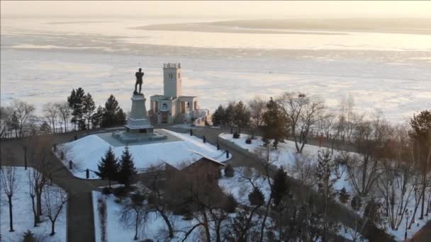 Amur szikla. Habarovszk Távol-Keleten Oroszország tél — Stock videók