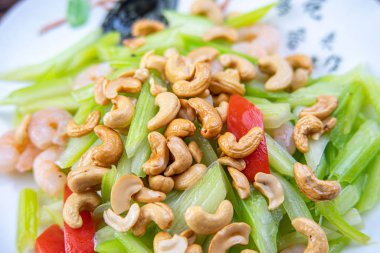 Sebze tabağı, Çin usulü salata, biber fıstığı.