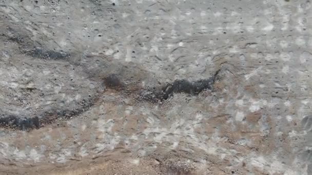 Mine à ciel ouvert, trou de dynamitage, mine de minerai de fer, extraction de minerai de fer 