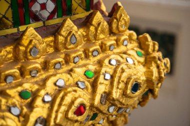 Bangkok Tayland 'daki Wat Arun tapınağı. Bangkoks Yai bölgesindeki Wat Arun-Budist tapınağı, Tayland, Wat Arun mozaiği.