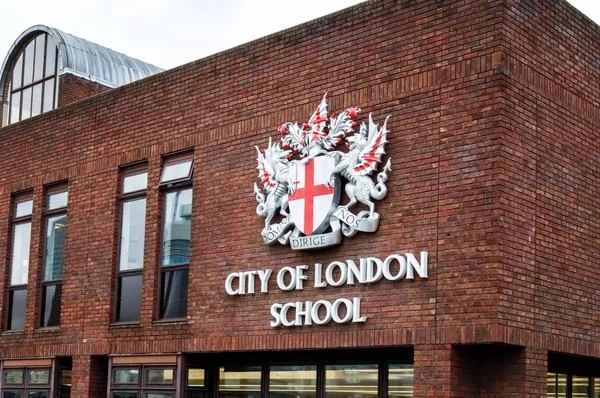 London, England: City of London School