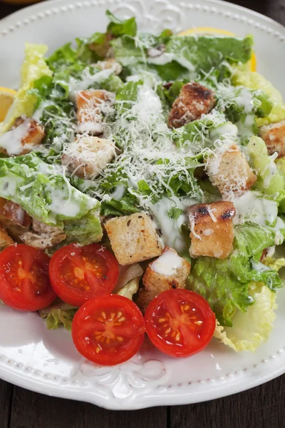 Salată clasică de cezar — Fotografie, imagine de stoc