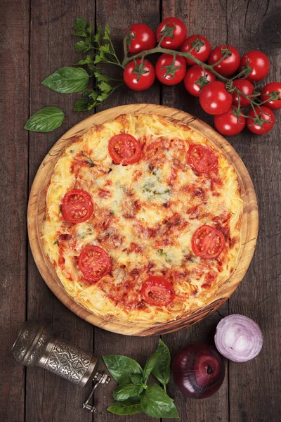 Pizza spaghetti italienne — Photo