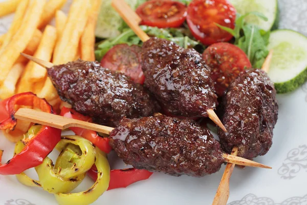 Kofta kebab carne picada barbacoa —  Fotos de Stock