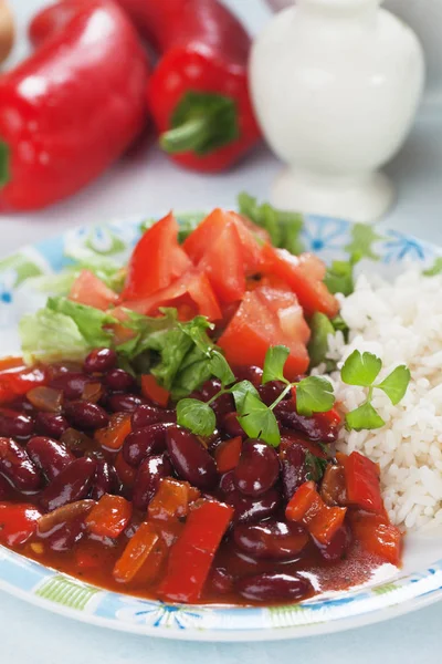 Rice and red kidney beans — Stock Photo, Image