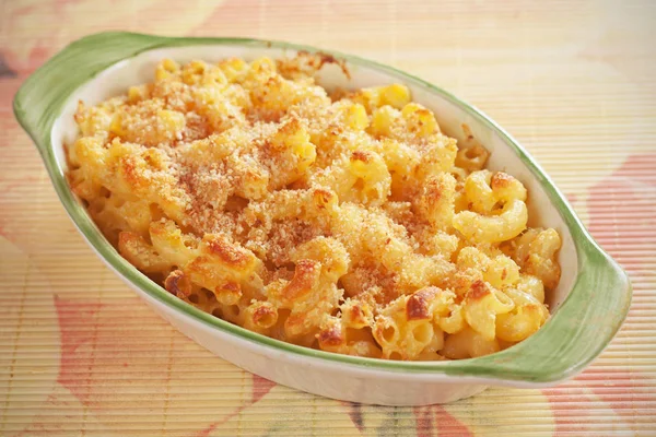 Amerikanische Mac- und Käsepasta — Stockfoto