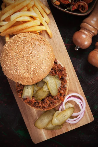 Sloppy joes, podłoża wołowiny burger sandwich — Zdjęcie stockowe