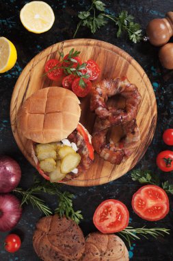 Pastırma sandviç yüzük