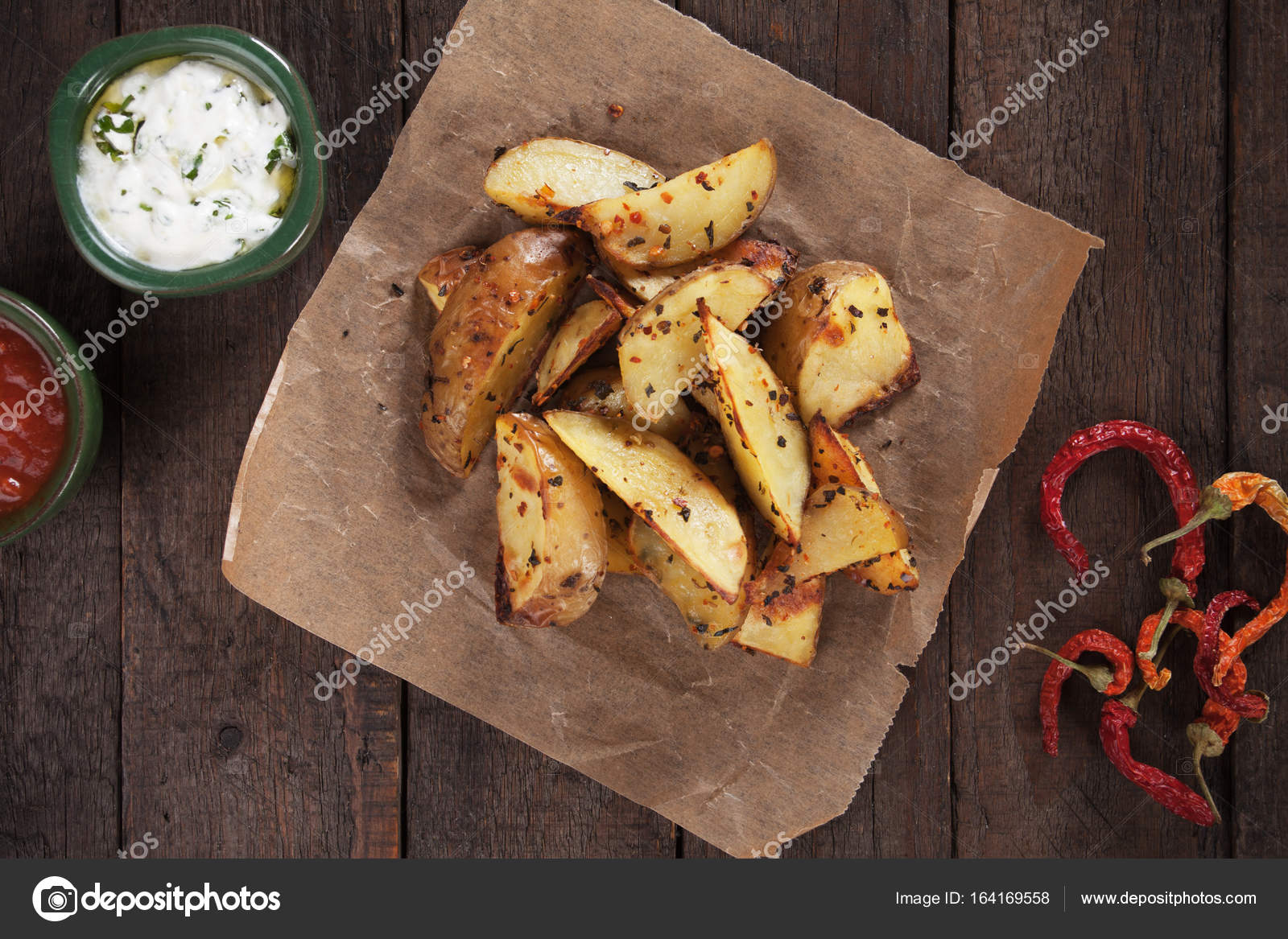 Spicy roasted potato Stock Photo by ©igordutina 164169558