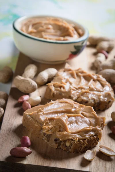 Erdnussbutter-Aufstrich — Stockfoto