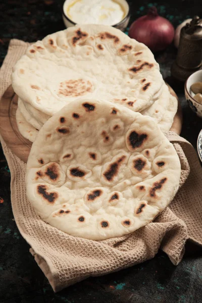 Home made Turkish pita bread — Stock Photo, Image